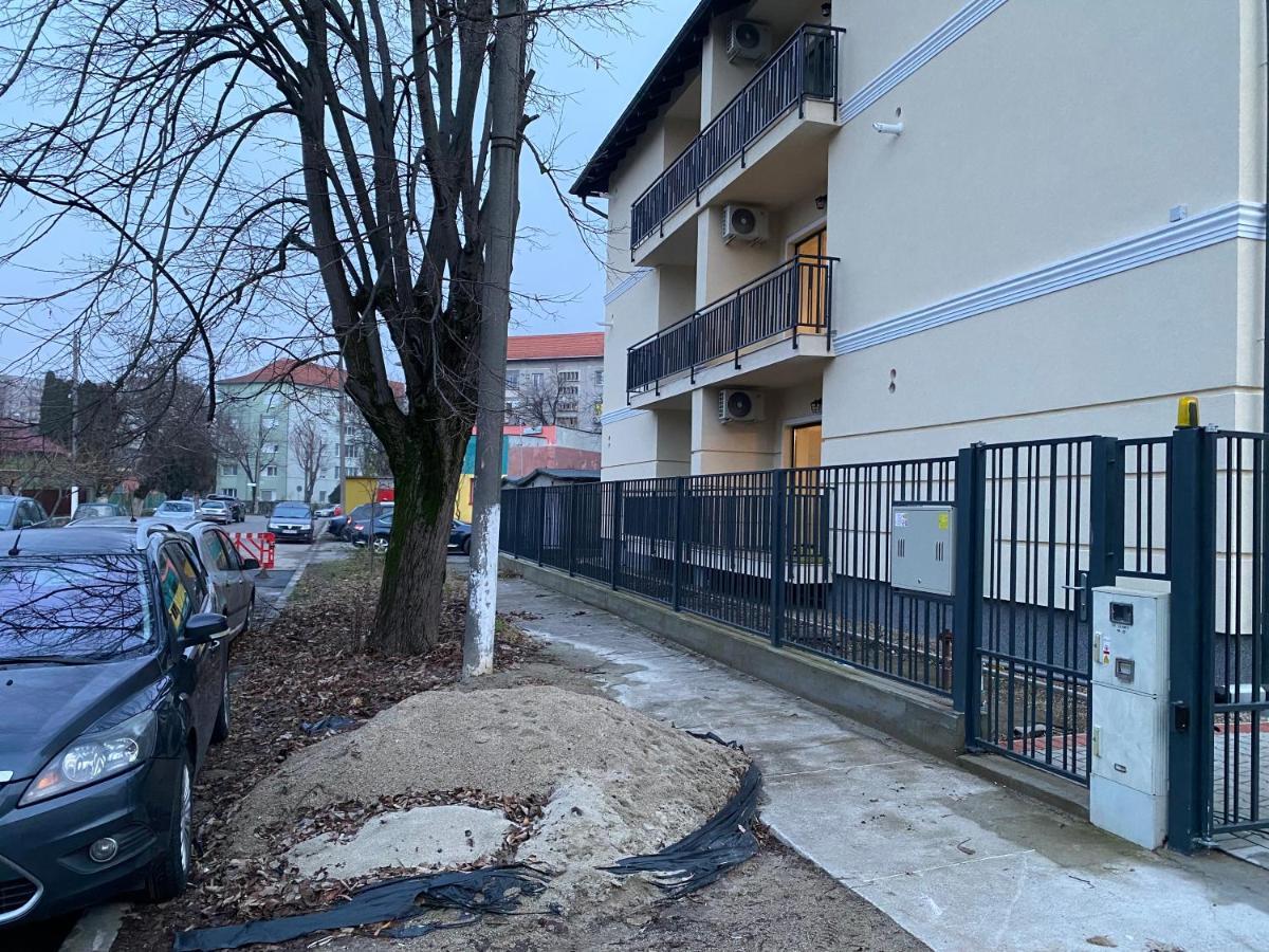 Glam Apartments Lipatti Near Iulius Mall And City Center 蒂米什瓦拉 外观 照片