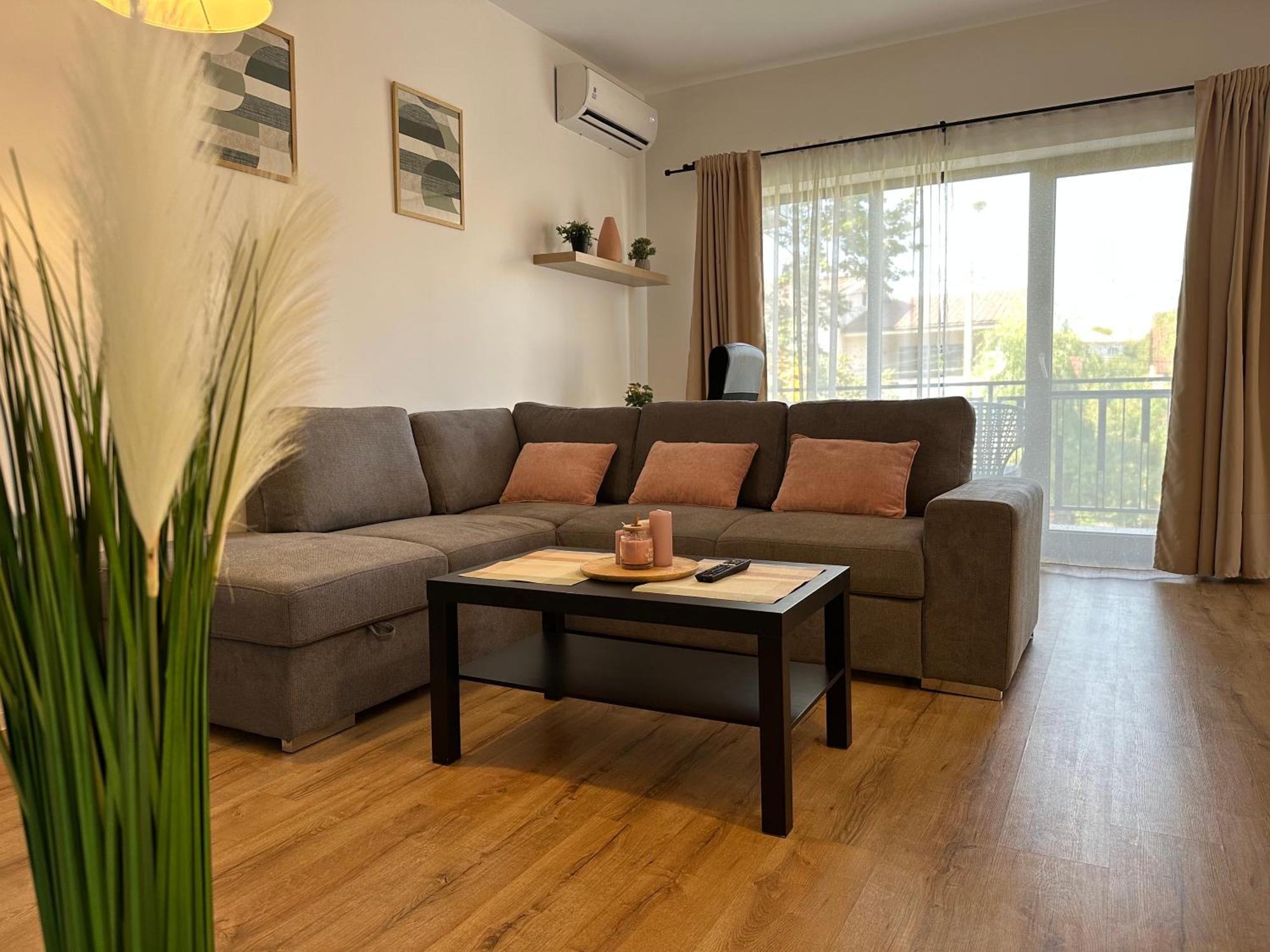 Glam Apartments Lipatti Near Iulius Mall And City Center 蒂米什瓦拉 外观 照片