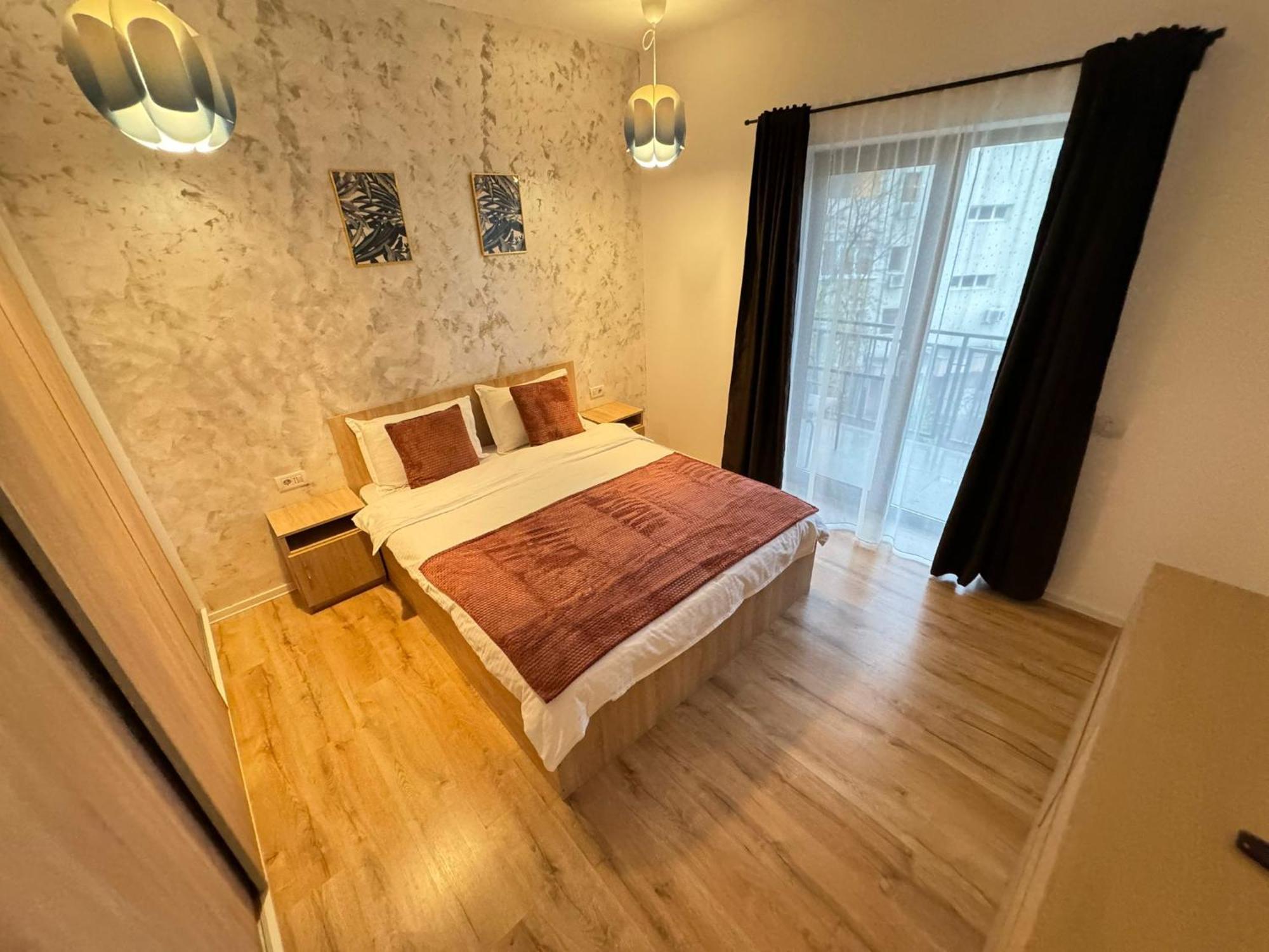 Glam Apartments Lipatti Near Iulius Mall And City Center 蒂米什瓦拉 外观 照片