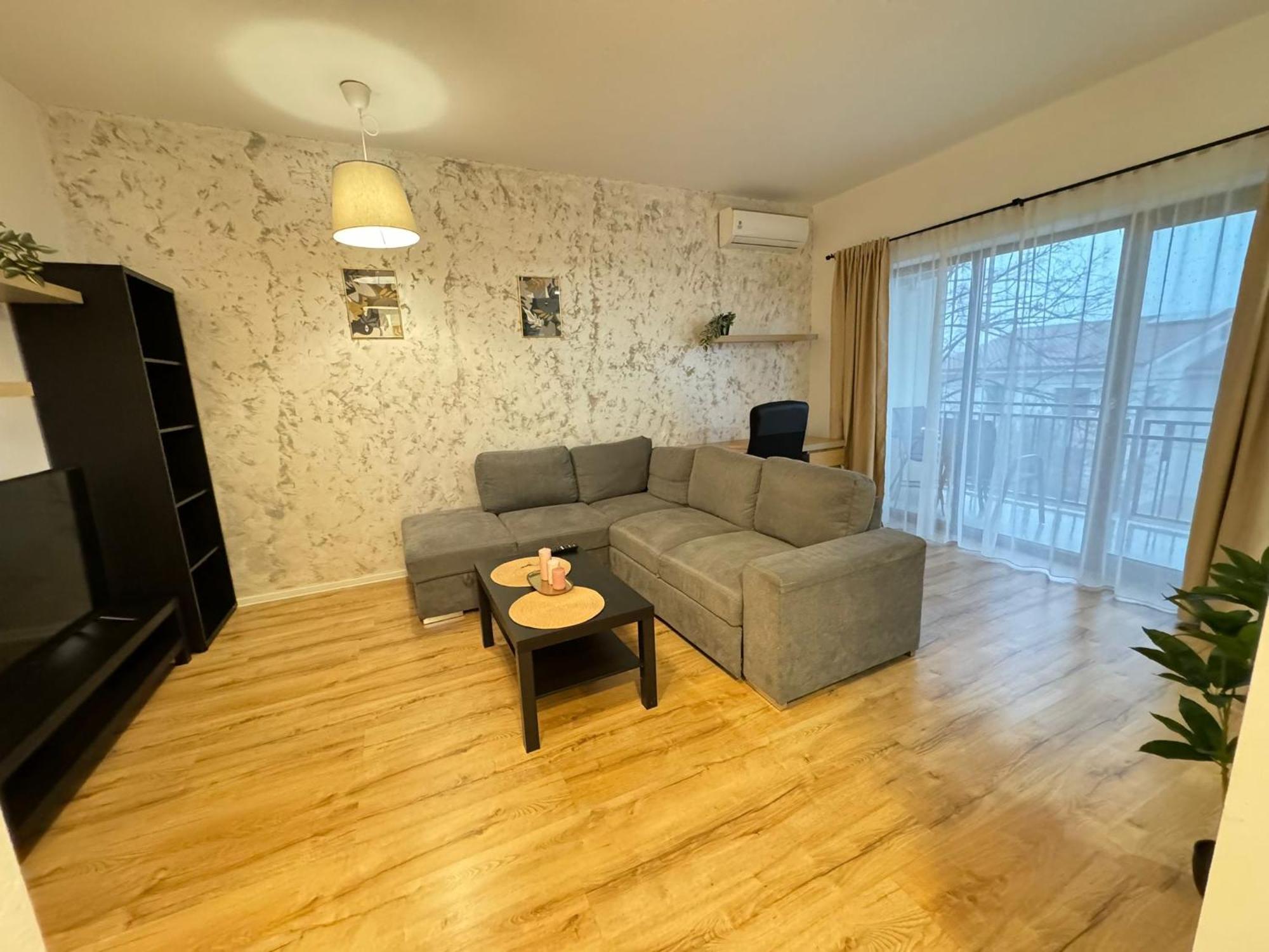 Glam Apartments Lipatti Near Iulius Mall And City Center 蒂米什瓦拉 外观 照片
